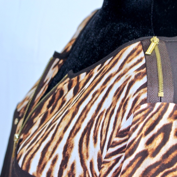 🆕 EUC, Michael Kors Safari Blouse, Sz M 🆕 - Picture 3 of 8